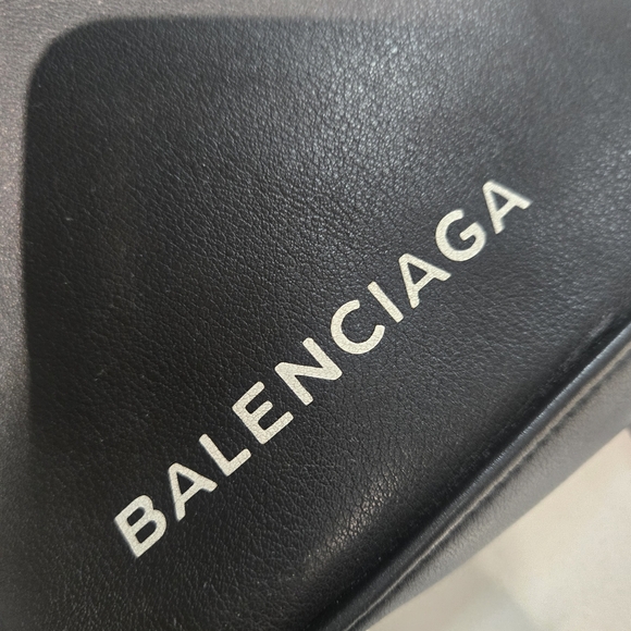 Balanciaga bag - Picture 8 of 10